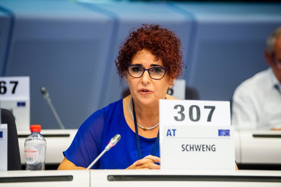 Schweng, Christa Schweng, Christa