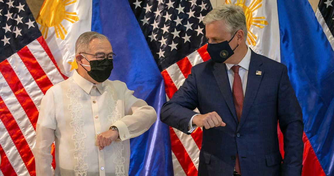 U.S. National Security Advisor Robert O'Brien, right, and Philippine Foreign Secretary Teodoro Locsin Jr. elbow bump after the turnover ceremony of defense articles at the Department of Foreign Affairs in Pasay City, Metro Manila, Philippines, Monday, Nov. 23, 2020. (Eloisa Lopez/Pool Photo via AP) U.S. National Security Advisor Robert O'Brien, right, and Philippine Foreign Secretary Teodoro Locsin Jr. elbow bump after the turnover ceremony of defense articles at the Department of Foreign Affairs in Pasay City, Metro Manila, Philippines, Monday, Nov. 23, 2020. (Eloisa Lopez/Pool Photo via AP)