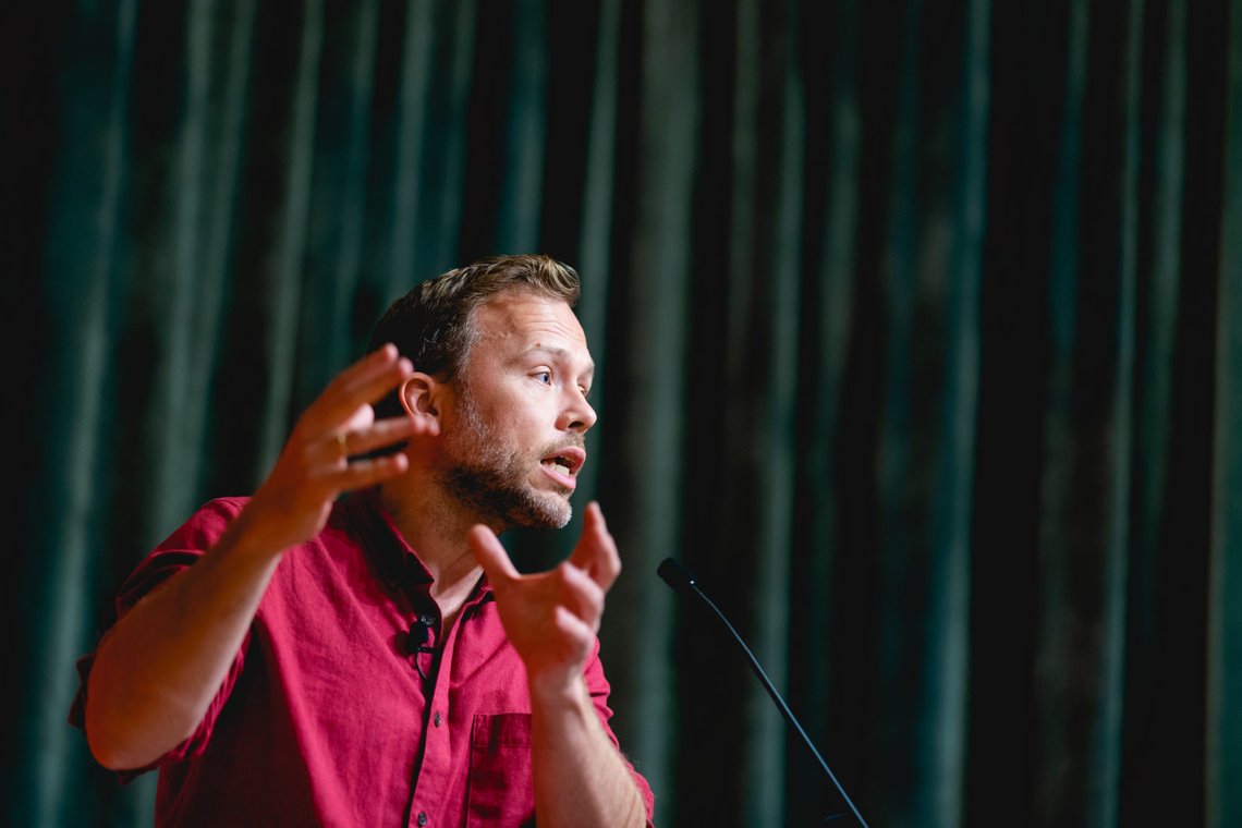 Oslo 20200918.
Audun Lysbakken under landsstyremøtet i SV på Thon hotel opera i Oslo.
Foto: Stian Lysberg Solum / NTB Oslo 20200918.
Audun Lysbakken under landsstyremøtet i SV på Thon hotel opera i Oslo.
Foto: Stian Lysberg Solum / NTB