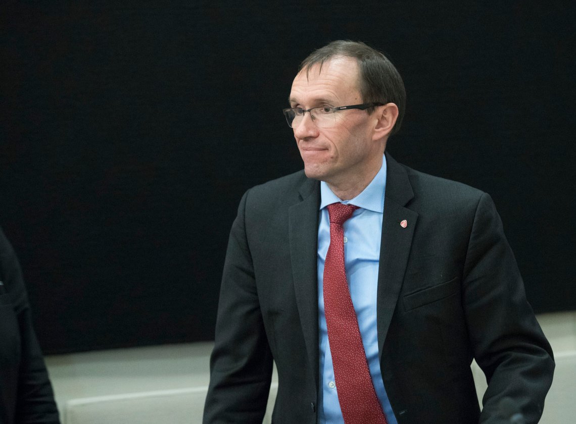 Oslo 20190128.
Tidligere forsvarsministrer Espen Barth Eide under mandagens åpen høring i Stortingets kontroll--og konstitusjonskomité om NH90 helikopteret,.
Foto: Terje Bendiksby / NTB Oslo 20190128.
Tidligere forsvarsministrer Espen Barth Eide under mandagens åpen høring i Stortingets kontroll--og konstitusjonskomité om NH90 helikopteret,.
Foto: Terje Bendiksby / NTB
