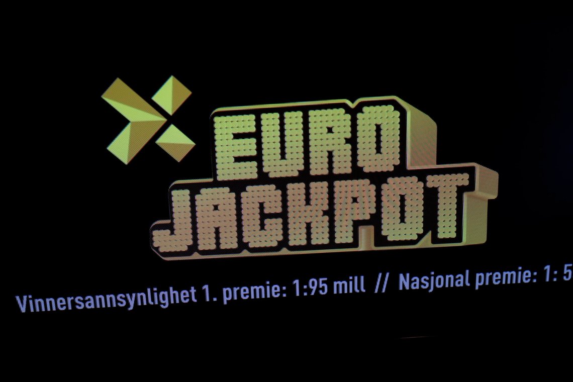 Hamar 20181012.
Bilde av Euro Jackpotspillet med Norsk Tipping sin nye logo.
Foto: Terje Bendiksby / NTB Hamar 20181012.
Bilde av Euro Jackpotspillet med Norsk Tipping sin nye logo.
Foto: Terje Bendiksby / NTB