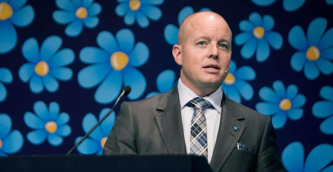 Vesterås, Sverige 20141214.
Bjørn Søder taler på Sverigedemokraternas Kommune- og landstingskonferanse i Vesterås 6. desember.
Foto: Per Groth / TT / NTB Vesterås, Sverige 20141214.
Bjørn Søder taler på Sverigedemokraternas Kommune- og landstingskonferanse i Vesterås 6. desember.
Foto: Per Groth / TT / NTB