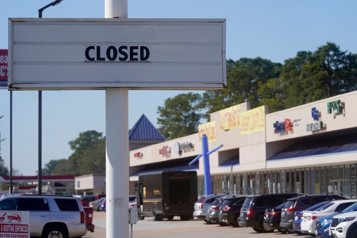 The closed sign of a former restaurant is displayed at a shopping center Wednesday, Jan. 13, 2021, in Houston. The latest figures for jobless claims, issued Thursday, Jan. 14, by the Labor Department, remain at levels never seen until the virus struck. (Melissa Phillip/Houston Chronicle via AP) The closed sign of a former restaurant is displayed at a shopping center Wednesday, Jan. 13, 2021, in Houston. The latest figures for jobless claims, issued Thursday, Jan. 14, by the Labor Department, remain at levels never seen until the virus struck. (Melissa Phillip/Houston Chronicle via AP)