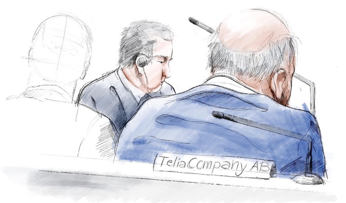 STOCKHOLM, SVERIGE 20180904.
Tero Kivisaari, före detta chef på Telia, och Lars Nyberg, före detta vd för Telia, under rättegången i Stockholms tingsrätt. Efter sex års brottsutredning börjar nu rättegången mot tre tidigare chefer för statligt delägda Telia, bland dem förre vd:n Lars Nyberg.
Foto: Fredrik Sandberg/TT / NTB STOCKHOLM, SVERIGE 20180904.
Tero Kivisaari, före detta chef på Telia, och Lars Nyberg, före detta vd för Telia, under rättegången i Stockholms tingsrätt. Efter sex års brottsutredning börjar nu rättegången mot tre tidigare chefer för statligt delägda Telia, bland dem förre vd:n Lars Nyberg.
Foto: Fredrik Sandberg/TT / NTB