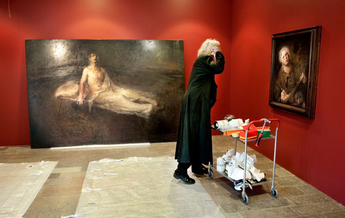 STOCKHOLM, SVERIGE 20110929.
Odd Nerdrum åpner utstilling med selvportretter på Edsviks kunsthall i Stockholm lørdag.
Foto: Lars Pehrson / Scanpix STOCKHOLM, SVERIGE 20110929.
Odd Nerdrum åpner utstilling med selvportretter på Edsviks kunsthall i Stockholm lørdag.
Foto: Lars Pehrson / Scanpix