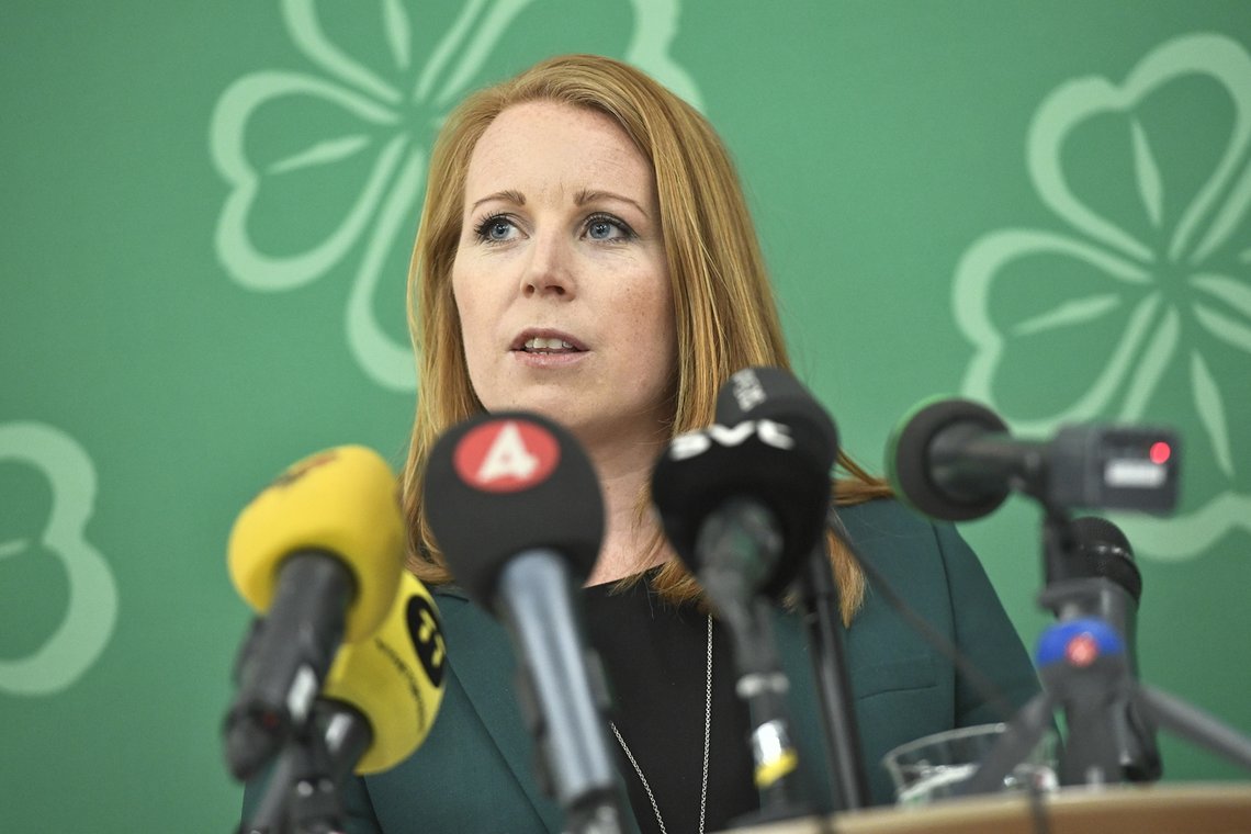 Partilederen Annie Lööf (C) skjelles ut på det groveste av Anna Björklund i en kronikk i Fokus. Foto: Claudio Bresciani/TT / NTB Partilederen Annie Lööf (C) skjelles ut på det groveste av Anna Björklund i en kronikk i Fokus. Foto: Claudio Bresciani/TT / NTB