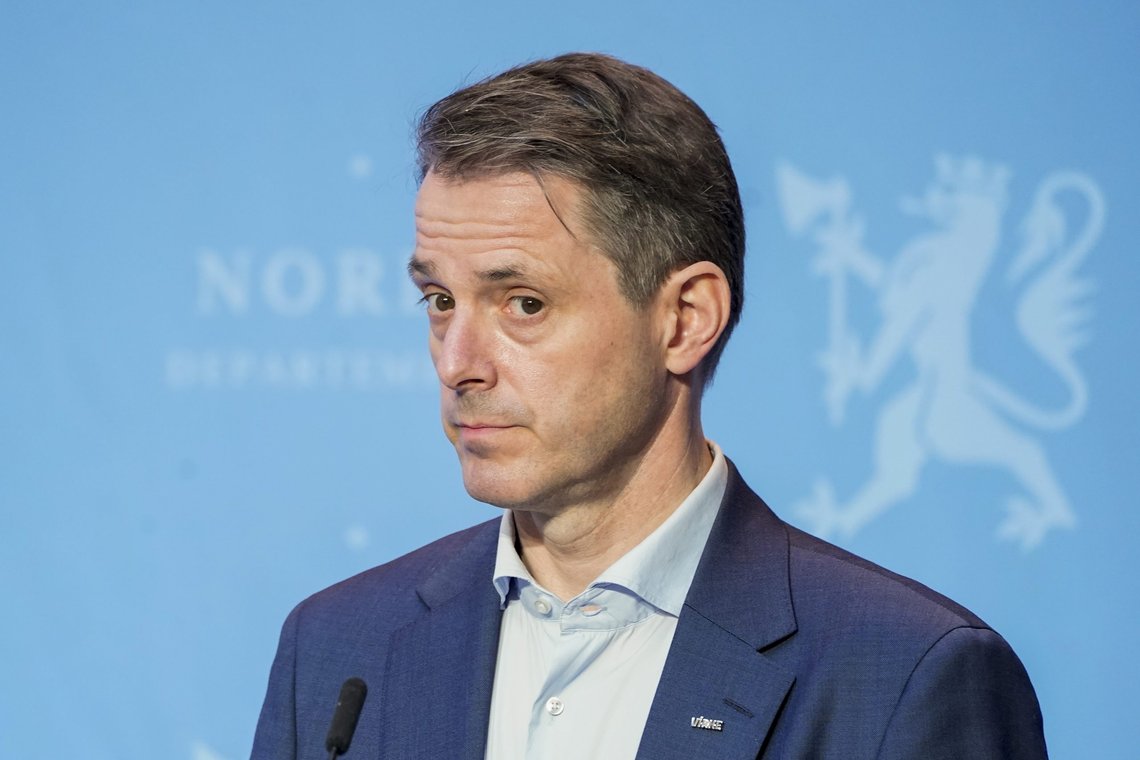 Oslo 20210305.
Administrerende direktør i Virke Ivar Horneland Kristensen under en pressekonferanse der regjeringen presenterer forslag til ny lønnsstøtteordning.
Foto: Håkon Mosvold Larsen / NTB Oslo 20210305.
Administrerende direktør i Virke Ivar Horneland Kristensen under en pressekonferanse der regjeringen presenterer forslag til ny lønnsstøtteordning.
Foto: Håkon Mosvold Larsen / NTB