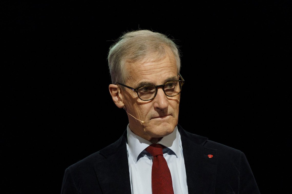 Oslo 20210417.
Partileder Jonas Gahr Støre holder avslutningstale til Arbeiderpartiet sitt landsmøte 2021 lørdag ettermiddag.
Foto: Torstein Bøe / NTB Oslo 20210417.
Partileder Jonas Gahr Støre holder avslutningstale til Arbeiderpartiet sitt landsmøte 2021 lørdag ettermiddag.
Foto: Torstein Bøe / NTB