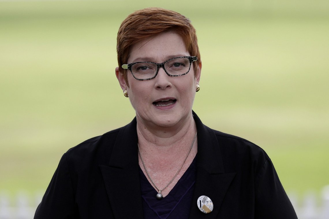 Australias utenriksminister Marise Payne sier nei til Kinas belte og vei-initiativ, noe som kan føre til økonomiske og politiske gjengjeldelser fra Kina. Foto: Rick Rycroft / AP / NTB Australias utenriksminister Marise Payne sier nei til Kinas belte og vei-initiativ, noe som kan føre til økonomiske og politiske gjengjeldelser fra Kina. Foto: Rick Rycroft / AP / NTB