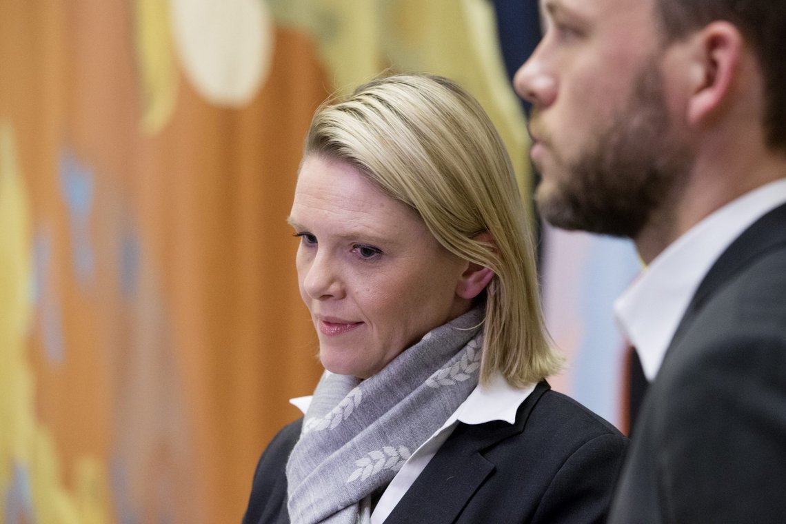 Oslo 20160119.
Innvandrings- og integreringsminister Sylvi Listhaug (Frp) og SV-leder Audun Lysbakken i vandrehallen i Stortinget etter debatten om utsendelsen av asylsøkere til Russland tirsdag.
Foto: Håkon Mosvold Larsen / NTB Oslo 20160119.
Innvandrings- og integreringsminister Sylvi Listhaug (Frp) og SV-leder Audun Lysbakken i vandrehallen i Stortinget etter debatten om utsendelsen av asylsøkere til Russland tirsdag.
Foto: Håkon Mosvold Larsen / NTB