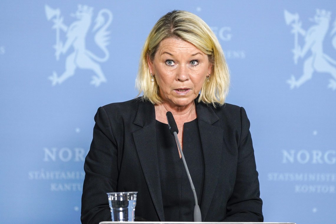 Justisminister Monica Mæland (H) opplyser at norske studenter i utlandet ikke må betale egenandel ved et eventuelt opphold på karantenehotell. Foto: Gorm Kallestad / NTB Justisminister Monica Mæland (H) opplyser at norske studenter i utlandet ikke må betale egenandel ved et eventuelt opphold på karantenehotell. Foto: Gorm Kallestad / NTB