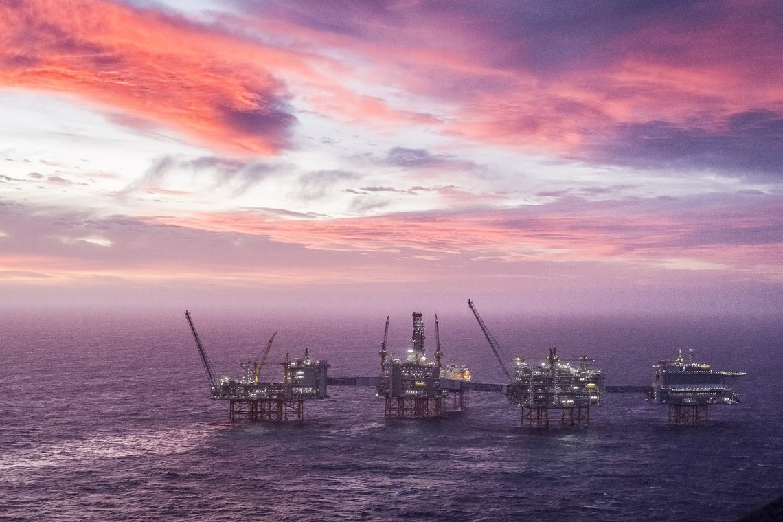 Om EU og norske klimahysterikere får det som de vil, så vil dette vakre oversiktsbildet av Johan Sverdrup feltsenter (åpnet i januar 2020) bli et klenodium og et minne om en svunnen tid bare om få år. Foto: Carina Johansen / NTB Om EU og norske klimahysterikere får det som de vil, så vil dette vakre oversiktsbildet av Johan Sverdrup feltsenter (åpnet i januar 2020) bli et klenodium og et minne om en svunnen tid bare om få år. Foto: Carina Johansen / NTB
