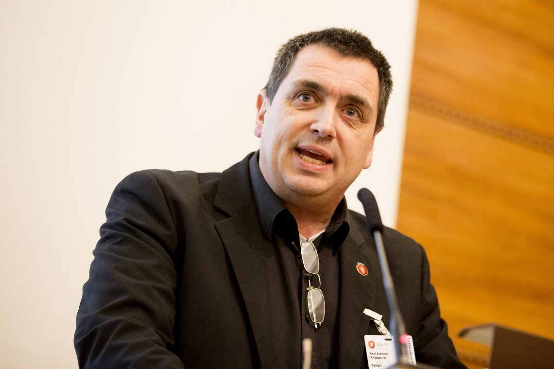 Oslo 20140215.
Politiker Kent Andersen på talerstolen under fylkesårsmøtet i Oslo FrP på Håndtverkeren i Oslo lørdag.
Foto: Håkon Mosvold Larsen / NTB Oslo 20140215.
Politiker Kent Andersen på talerstolen under fylkesårsmøtet i Oslo FrP på Håndtverkeren i Oslo lørdag.
Foto: Håkon Mosvold Larsen / NTB