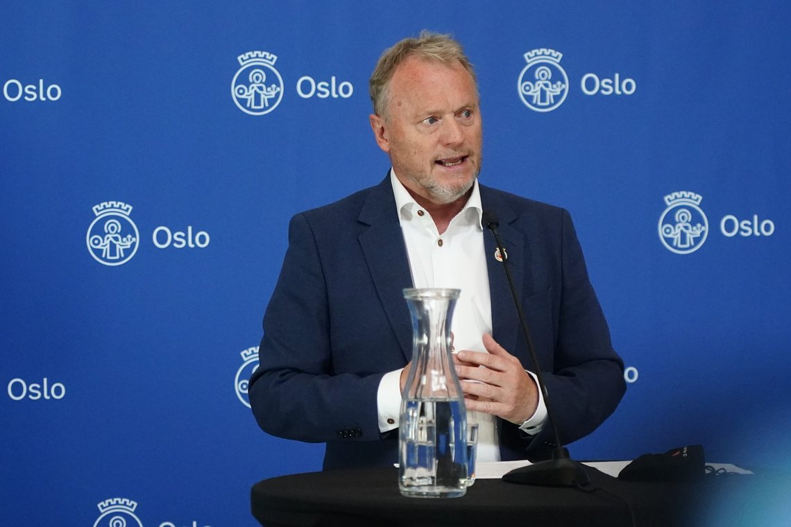 Byrådsleder Raymond Johansen i Oslo kunngjorde gjenåpningen av Oslo på en pressekonferanse fredag ettermiddag. Foto: Terje Pedersen / NTB Byrådsleder Raymond Johansen i Oslo kunngjorde gjenåpningen av Oslo på en pressekonferanse fredag ettermiddag. Foto: Terje Pedersen / NTB