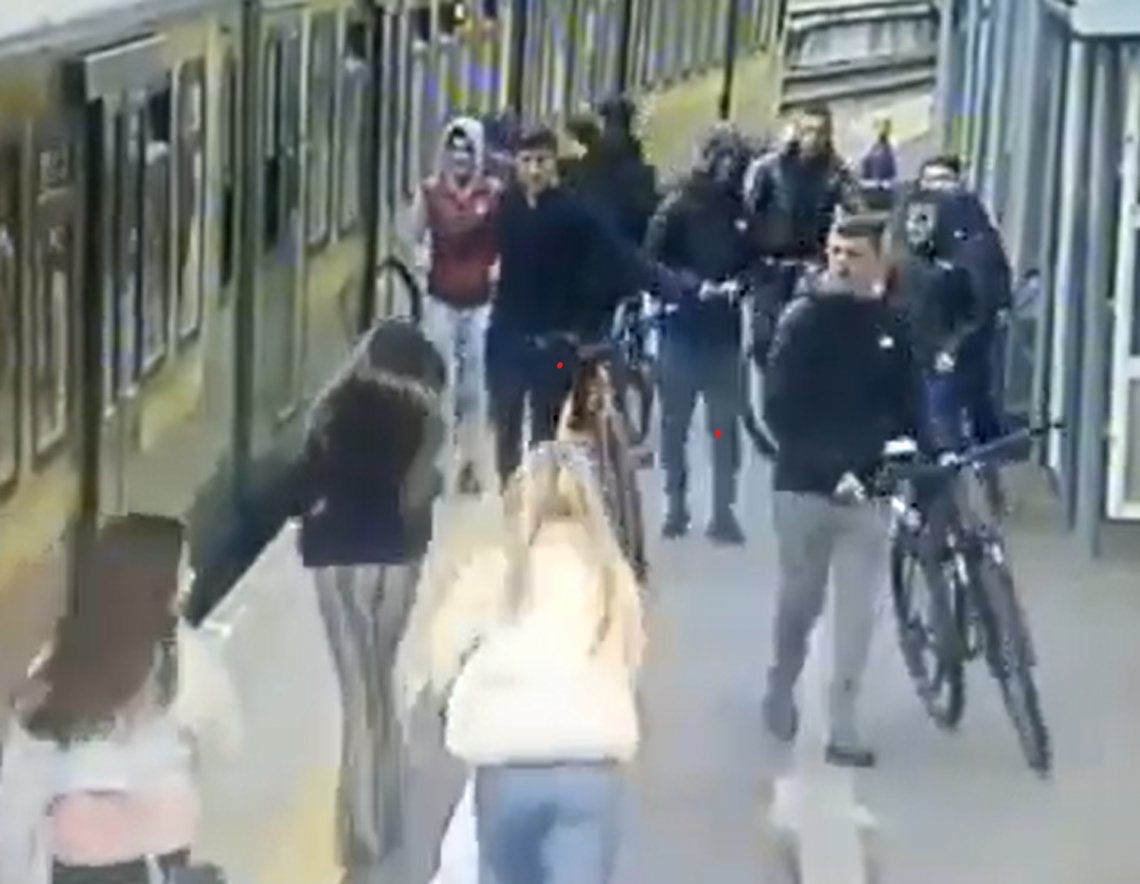 Skjermdump Twitter/Overvåkningskamera Skjermdump Twitter/Overvåkningskamera