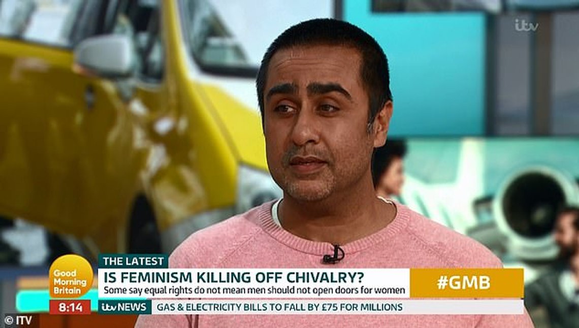 Nirpal Dhaliwal er lei av både feminister og sutrende minoriteter. Han ber folk forstå at den eneste måten å lykkes på er å ta ansvar selv. Skjermdump Good Morning Britain Nirpal Dhaliwal er lei av både feminister og sutrende minoriteter. Han ber folk forstå at den eneste måten å lykkes på er å ta ansvar selv. Skjermdump Good Morning Britain