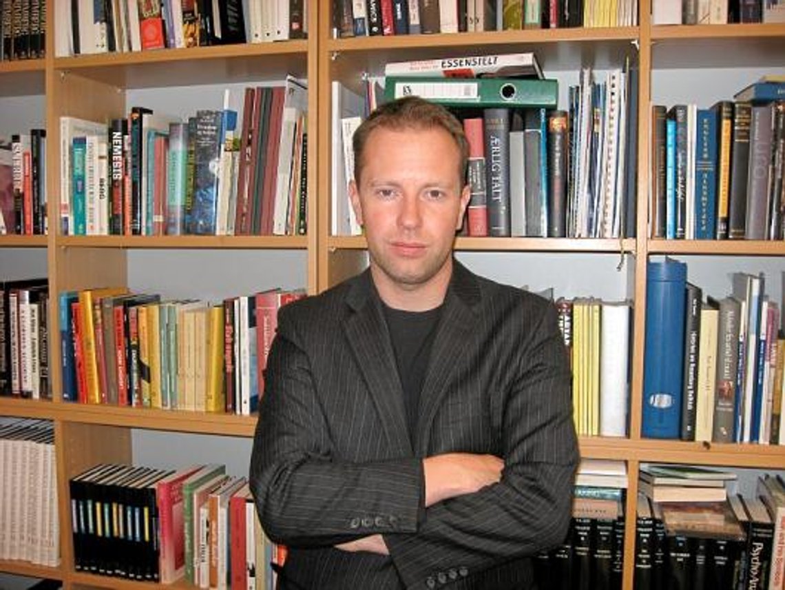 Førsteamanuensis Øyvind Eikrem risikerer å miste jobben sin på NTNU. Foto: Øyb\vind Eikrem/Wikimedia Førsteamanuensis Øyvind Eikrem risikerer å miste jobben sin på NTNU. Foto: Øyb\vind Eikrem/Wikimedia