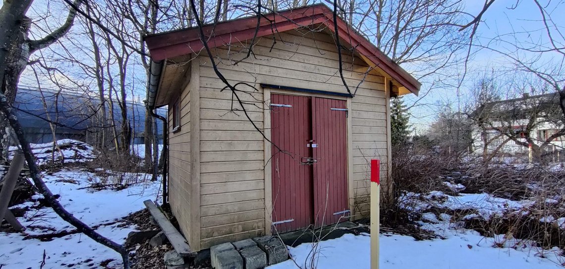 I dette skuret på Furuset ble Beate utsatt for en av gruppevoldtektene. Skuret er nå revet. Foto: Øyvind Thuestad. I dette skuret på Furuset ble Beate utsatt for en av gruppevoldtektene. Skuret er nå revet. Foto: Øyvind Thuestad.