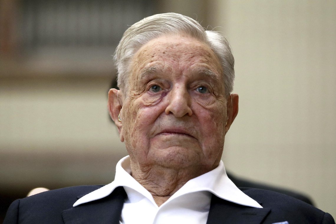George Soros er en ny type rikmamn som bruker sin ufattelige formue til politisk påvirkning på en hensynsløs måte. At liberale medier beskytter ham sier noe om at problemene vi står overfor er fundamentale.
George Soros, Founder and Chairman of the Open Society Foundations, looks before the Joseph A. Schumpeter award ceremony in Vienna, Austria, Friday, June 21, 2019. (AP Photo/Ronald Zak) George Soros er en ny type rikmamn som bruker sin ufattelige formue til politisk påvirkning på en hensynsløs måte. At liberale medier beskytter ham sier noe om at problemene vi står overfor er fundamentale.
George Soros, Founder and Chairman of the Open Society Foundations, looks before the Joseph A. Schumpeter award ceremony in Vienna, Austria, Friday, June 21, 2019. (AP Photo/Ronald Zak)