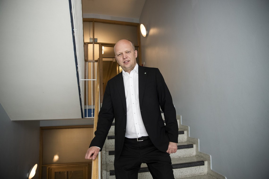 Sp-leder Trygve Slagsvold Vedum vil ikke svare på om han er aktuell som statsministerkandidat. Foto: Berit Roald / NTB Sp-leder Trygve Slagsvold Vedum vil ikke svare på om han er aktuell som statsministerkandidat. Foto: Berit Roald / NTB