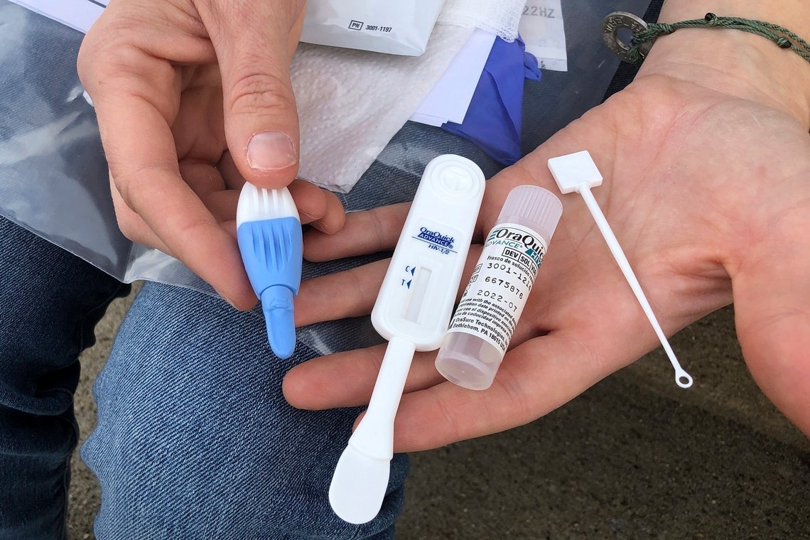 En rekke barn i Pakistan har fått påvist hiv de siste årene. Bildet viser en hiv-test. Foto: John Raby, AP / NTB. En rekke barn i Pakistan har fått påvist hiv de siste årene. Bildet viser en hiv-test. Foto: John Raby, AP / NTB.