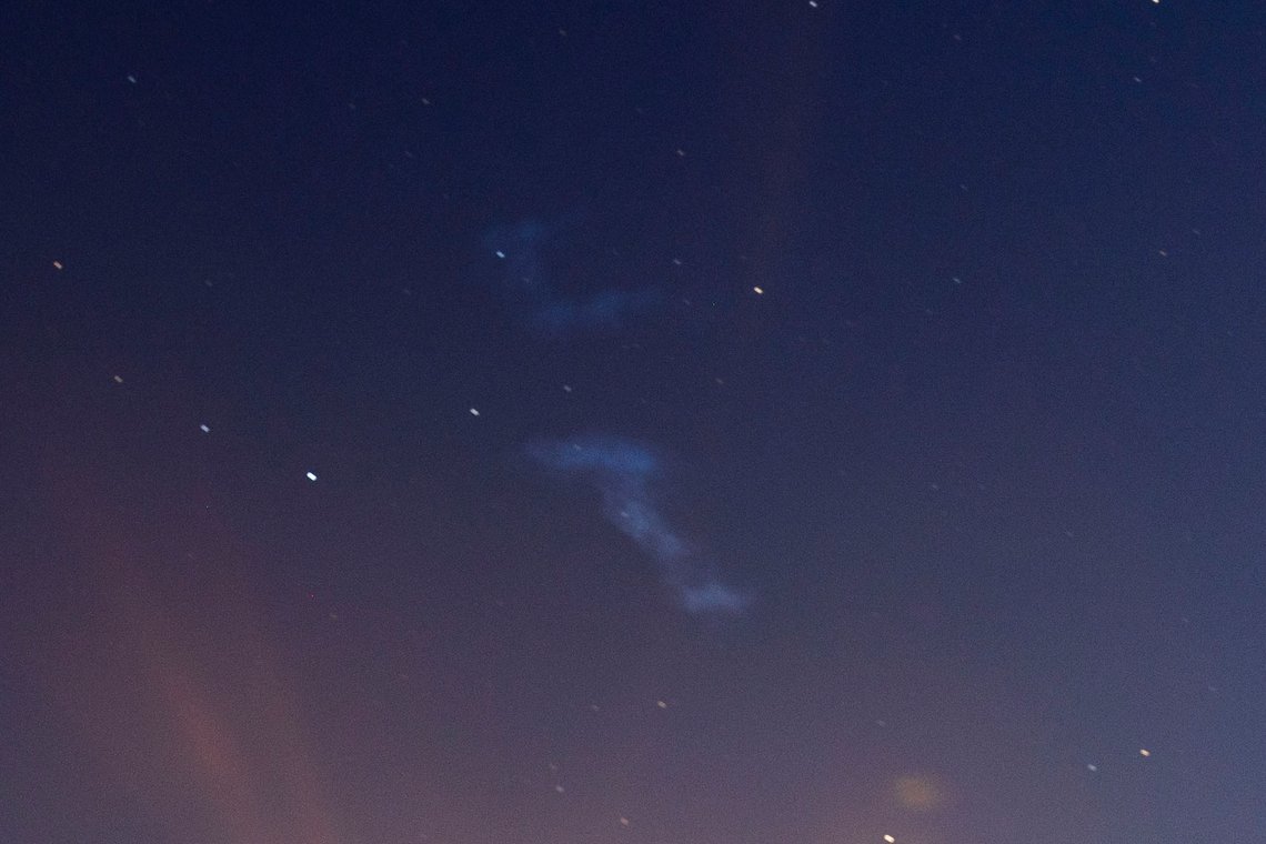 Det som sannsynligvis har vært en meteor ble sett fra flere deler av landet natt til søndag. Slik så himmelen ut i etterkant av meteoren. Foto: Beate Oma Dahle / NTB Det som sannsynligvis har vært en meteor ble sett fra flere deler av landet natt til søndag. Slik så himmelen ut i etterkant av meteoren. Foto: Beate Oma Dahle / NTB