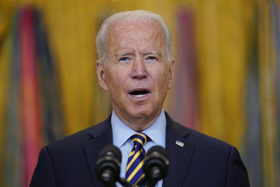 Biden-administrasjonen kunngjorde mandag at det afghanske hjelpeprogrammet for personer i utsatte stillinger blir utvidet.
Foto: Evan Vucci / AP Photo Biden-administrasjonen kunngjorde mandag at det afghanske hjelpeprogrammet for personer i utsatte stillinger blir utvidet.
Foto: Evan Vucci / AP Photo