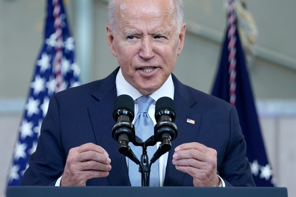 Joe Biden hevder at de som inntok Kongressen 6. januar er verre enn slaveeiere som kjempet for Sør-Statene i borgerkrigen. Foto: AP /Evan Vucci/ NTB Joe Biden hevder at de som inntok Kongressen 6. januar er verre enn slaveeiere som kjempet for Sør-Statene i borgerkrigen. Foto: AP /Evan Vucci/ NTB