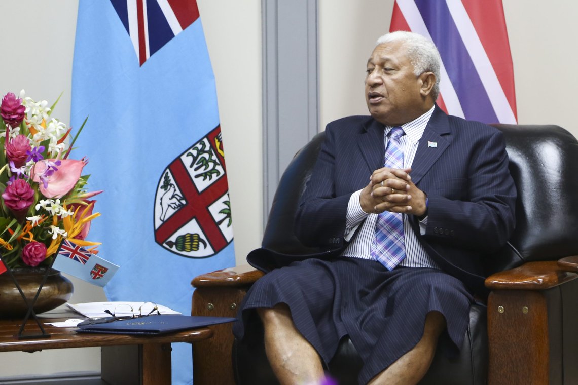 Fijis statsminister Frank Bainimarama, her fotografert da kronprins Haakon besøkte øynasjonen i 2019. Foto: Karen Setten / NTB Fijis statsminister Frank Bainimarama, her fotografert da kronprins Haakon besøkte øynasjonen i 2019. Foto: Karen Setten / NTB