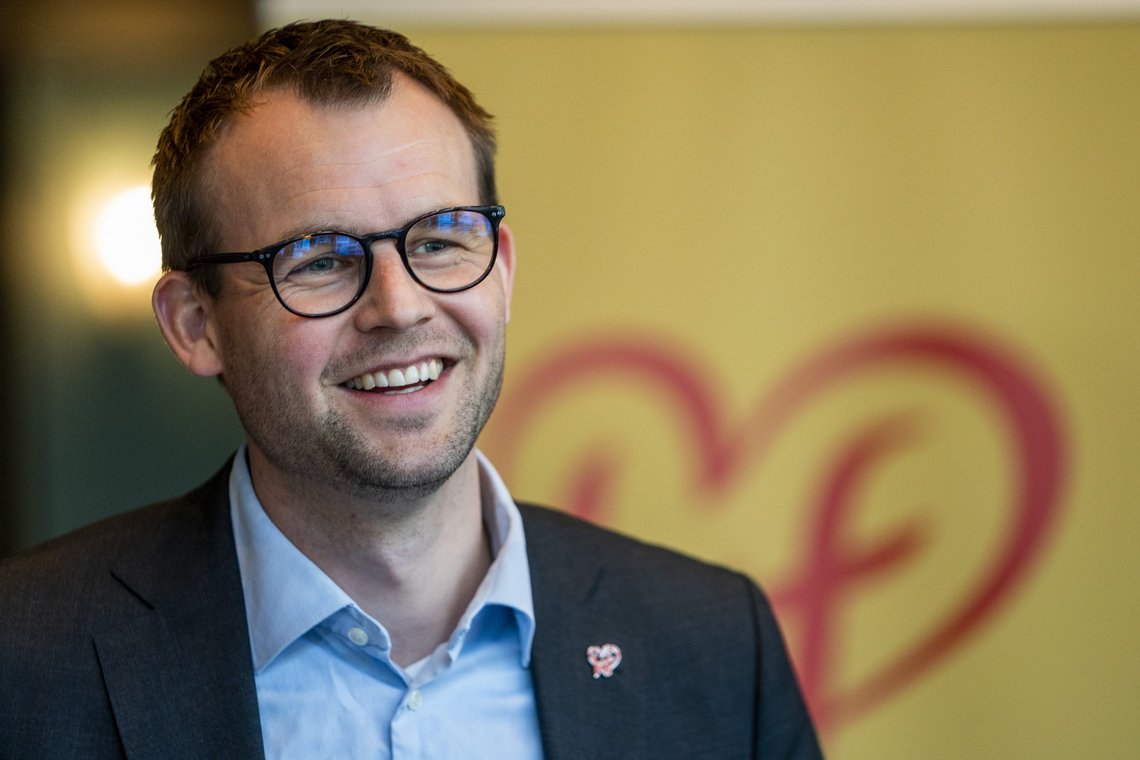 KrF-leder Kjell Ingolf Ropstad er mannen norske muslimer blir oppfordret til å stemme på av en gruppe knyttet til Islamnet. Foto: Terje Pedersen / NTB KrF-leder Kjell Ingolf Ropstad er mannen norske muslimer blir oppfordret til å stemme på av en gruppe knyttet til Islamnet. Foto: Terje Pedersen / NTB