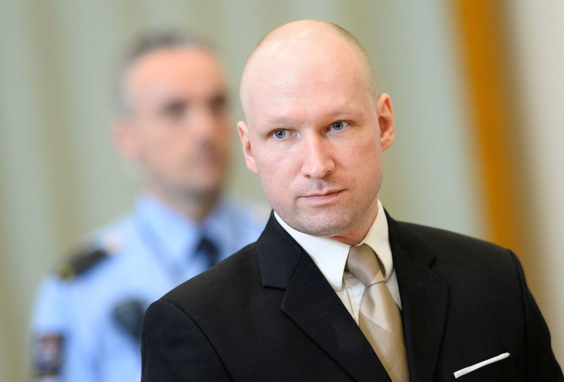 Anders Behring Breivik under en rettssak i 2016. Foto: JONATHAN NACKSTRAND/ AFP/ NTB Anders Behring Breivik under en rettssak i 2016. Foto: JONATHAN NACKSTRAND/ AFP/ NTB