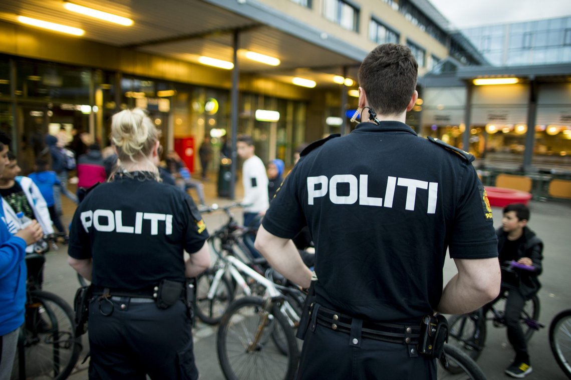 Politiet er til stede på Furuset etter melding om slagsmål mellom flere personer. Illustrasjonsfoto: Vegard Wivestad Grøtt / NTB Politiet er til stede på Furuset etter melding om slagsmål mellom flere personer. Illustrasjonsfoto: Vegard Wivestad Grøtt / NTB