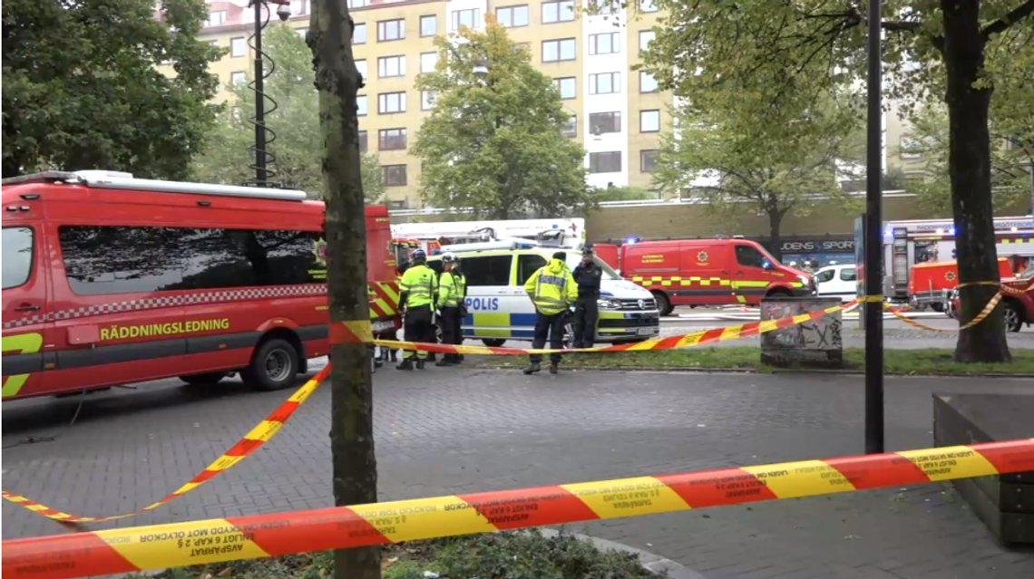 Alarmen om eksplosjonen i Göteborg kom til SOS Alarm klokken 04.48 i morges.
Foto: Skjermdump video Expressen Alarmen om eksplosjonen i Göteborg kom til SOS Alarm klokken 04.48 i morges.
Foto: Skjermdump video Expressen