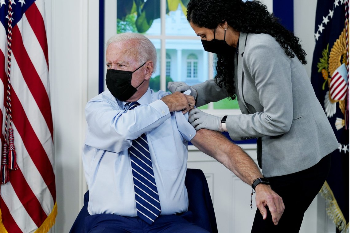 President Joe Biden receives a COVID-19 booster shot during an event in the South Court Auditorium on the White House campus, Monday, Sept. 27, 2021, in Washington. (AP Photo/Evan Vucci) President Joe Biden receives a COVID-19 booster shot during an event in the South Court Auditorium on the White House campus, Monday, Sept. 27, 2021, in Washington. (AP Photo/Evan Vucci)