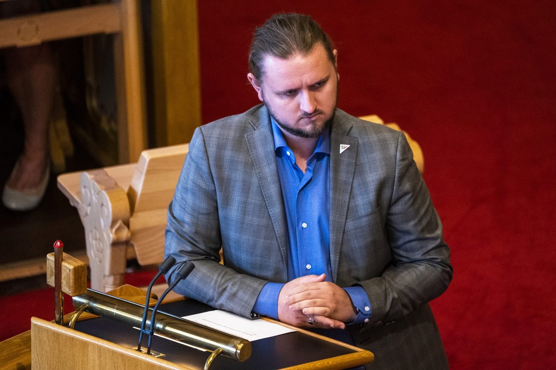 Freddy André Øvstegård (SV) i Stortinget. Foto: Terje Pedersen / NTB Freddy André Øvstegård (SV) i Stortinget. Foto: Terje Pedersen / NTB