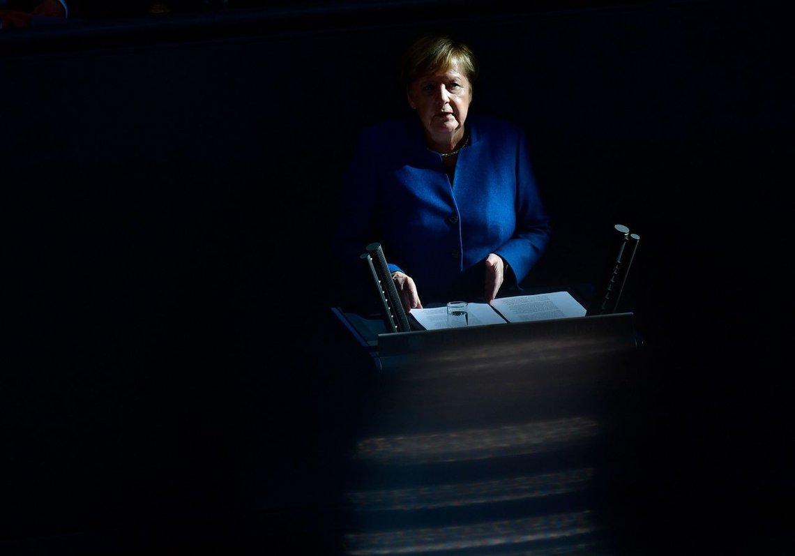 Angela Merkel har preget moderne tysk historie. Prestedatteren fra tidligere DDR har styrt Tyskland i 16 år. Nå er hennes tid over. Ikke alle gleder seg. Foto: Tobias SCHWARZ / AFP / NTB Angela Merkel har preget moderne tysk historie. Prestedatteren fra tidligere DDR har styrt Tyskland i 16 år. Nå er hennes tid over. Ikke alle gleder seg. Foto: Tobias SCHWARZ / AFP / NTB