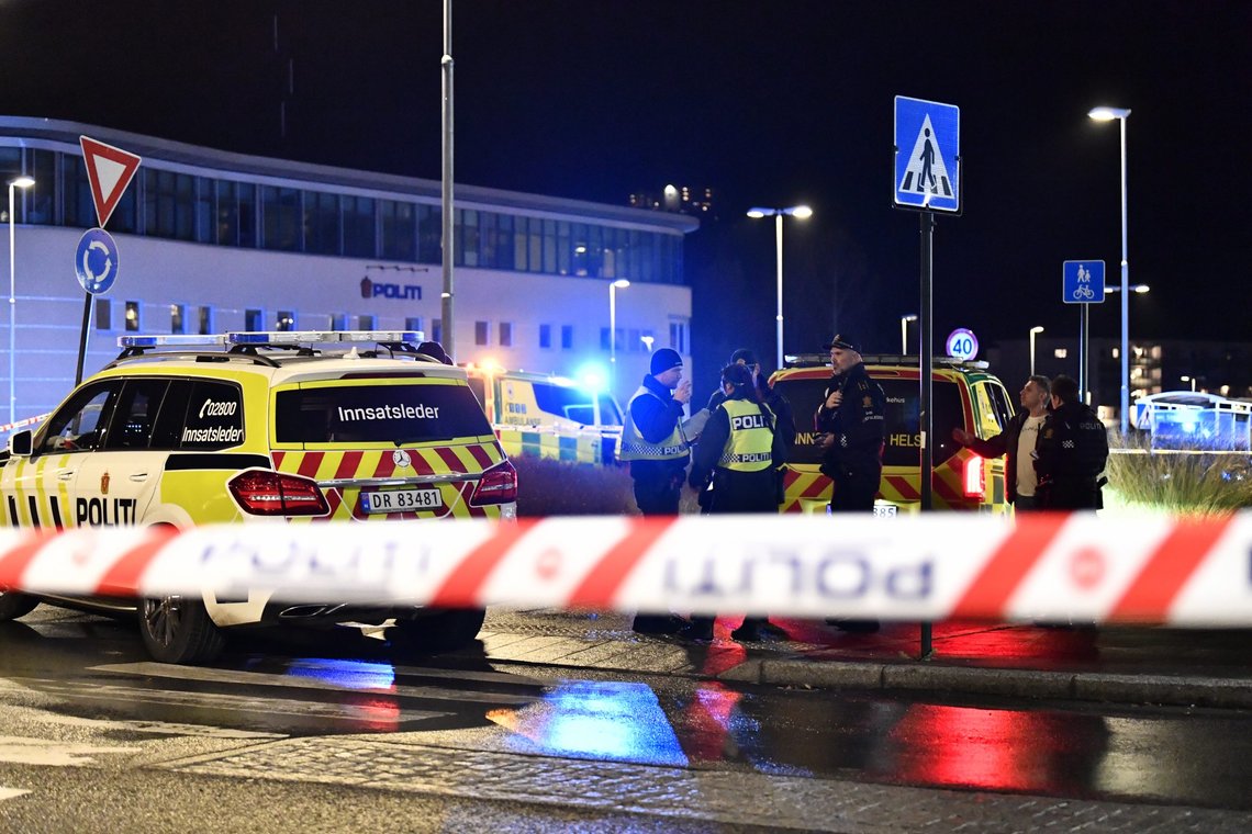 Her fra åstedet, mandag kveld. Foto: Naina Helén Jåma / NTB Her fra åstedet, mandag kveld. Foto: Naina Helén Jåma / NTB