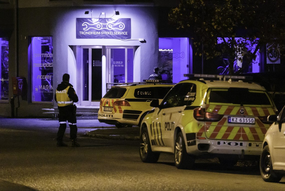 En gutt i slutten av tenårene ble knivstukket på Ila i Trondheim lørdag kveld. Han er alvorlig, men ikke livstruende skadd. Foto: Ned Alley / NTB En gutt i slutten av tenårene ble knivstukket på Ila i Trondheim lørdag kveld. Han er alvorlig, men ikke livstruende skadd. Foto: Ned Alley / NTB