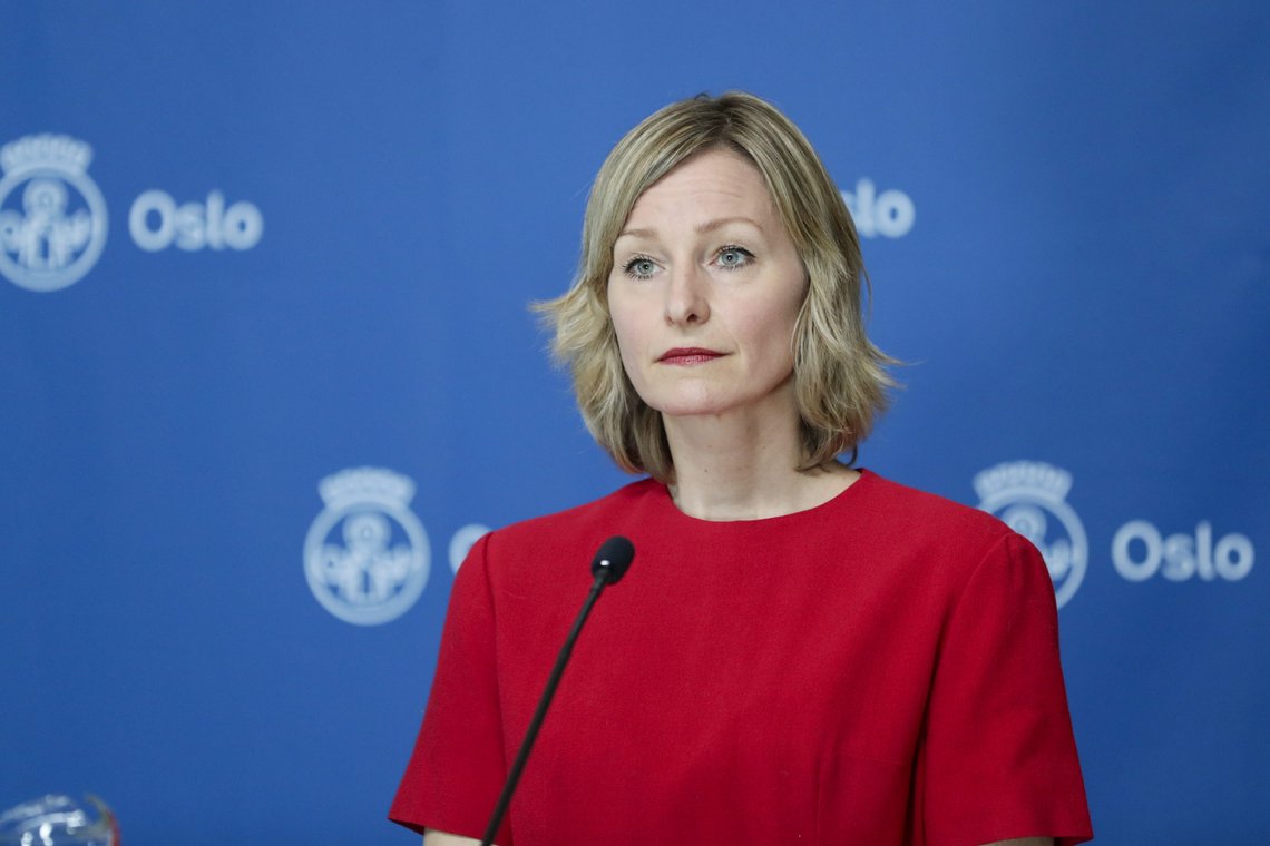 Oslos byråd for oppvekst og kunnskap Inga Marte Thorkildsen (SV), er fornøyd med at staten har snudd i saken om utbetalingen av støtte til private barnehager. Dermed slipper kommunen å utbetale et større millionbeløp til private barnehager. Foto: Berit Roald / NTB Oslos byråd for oppvekst og kunnskap Inga Marte Thorkildsen (SV), er fornøyd med at staten har snudd i saken om utbetalingen av støtte til private barnehager. Dermed slipper kommunen å utbetale et større millionbeløp til private barnehager. Foto: Berit Roald / NTB