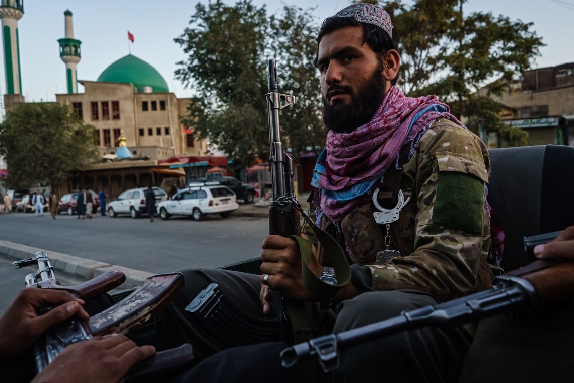 Terrorens dobbeltmoral skaper splittelse og raseri. Norske myndigheter virker å være mer villige til å samarbeide med Taliban enn med innvandringskritiske stemmer. Islamistiske terrorister handler alltid alene, høyreekstreme terrorister stammer alltid fra en flokk. Foto: MARCUS YAM / LOS ANGELES TIMES/ NTB Terrorens dobbeltmoral skaper splittelse og raseri. Norske myndigheter virker å være mer villige til å samarbeide med Taliban enn med innvandringskritiske stemmer. Islamistiske terrorister handler alltid alene, høyreekstreme terrorister stammer alltid fra en flokk. Foto: MARCUS YAM / LOS ANGELES TIMES/ NTB