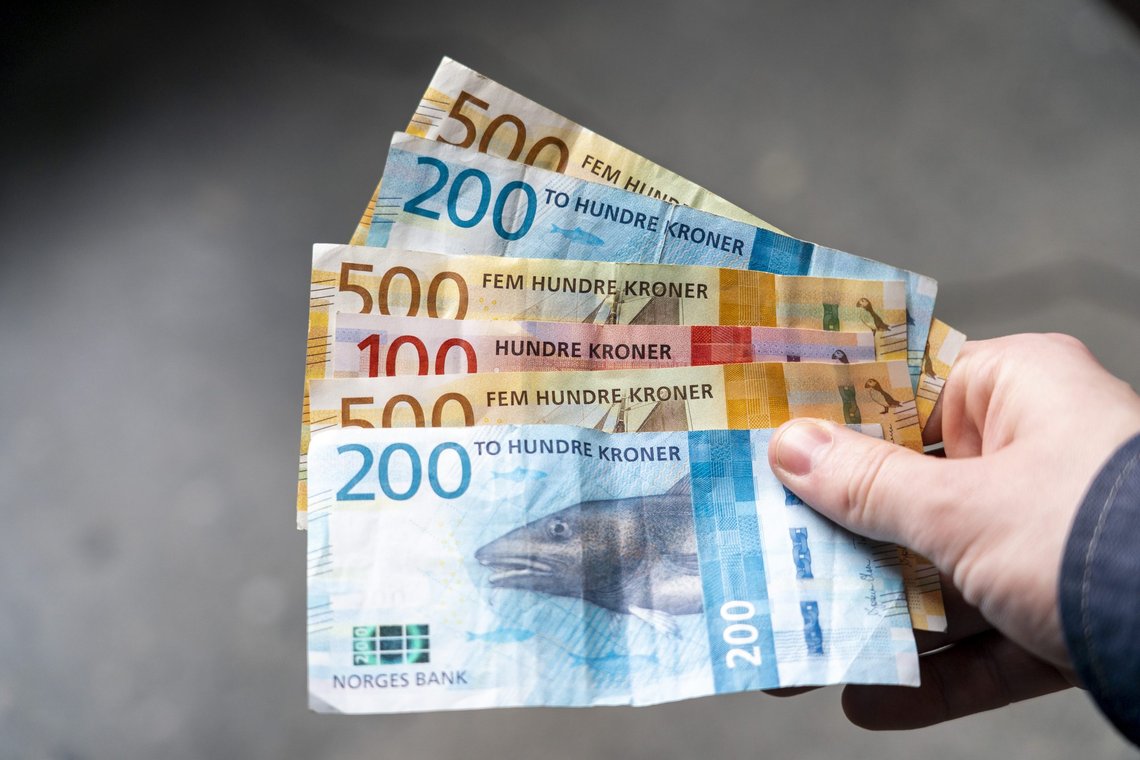 Det mangler minibank, bank i butikk og bankfilial i 20 kommuner, og det er dermed umulig å gjøre bankinnskudd. Dette kan være lovstridig, ifølge Finanstilsynet. Det mangler minibank, bank i butikk og bankfilial i 20 kommuner, og det er dermed umulig å gjøre bankinnskudd. Dette kan være lovstridig, ifølge Finanstilsynet.