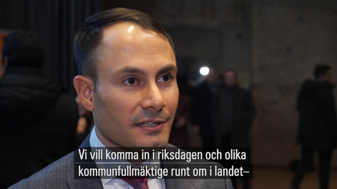 Mikail Yüksel mener at kunstverket Nimis må brennes fordi det er et symbol på islamofobi.
Foto: Skjermbilde SVT Mikail Yüksel mener at kunstverket Nimis må brennes fordi det er et symbol på islamofobi.
Foto: Skjermbilde SVT