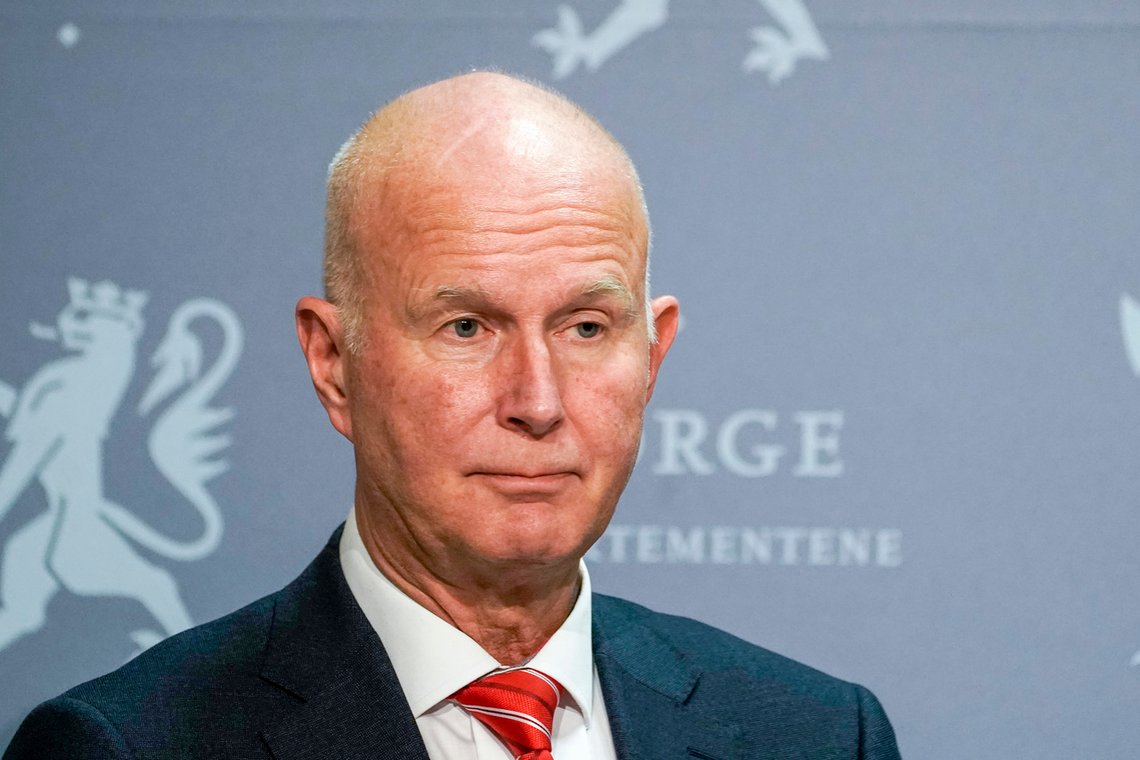 Helsedirektør Bjørn Guldvog under en av mange pressekonferanser om koronasituasjonen. Foto: Terje Pedersen / NTB Helsedirektør Bjørn Guldvog under en av mange pressekonferanser om koronasituasjonen. Foto: Terje Pedersen / NTB
