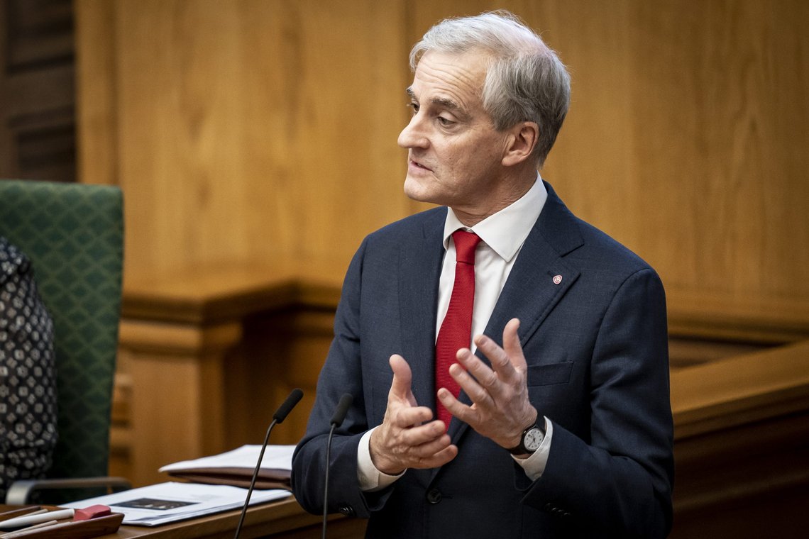 København, Danmark 20211103.
StatsministerJonas Gahr Støre taler under toppmøtet med de nordiske statsministre i anledning Nordisk Råds session i Folketingssalen på Christiansborg, onsdag den 3. november 2021.
Foto: Mads Claus Rasmussen/Ritzau Scanpix / NTB København, Danmark 20211103.
StatsministerJonas Gahr Støre taler under toppmøtet med de nordiske statsministre i anledning Nordisk Råds session i Folketingssalen på Christiansborg, onsdag den 3. november 2021.
Foto: Mads Claus Rasmussen/Ritzau Scanpix / NTB