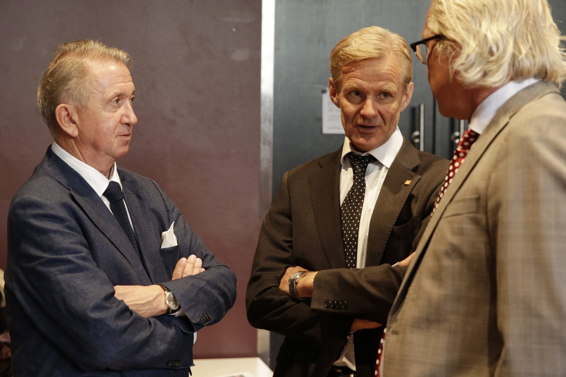 Oslo 20130913.
F.v.: Terje Rød-Larsen og Jan Egeland under 20-årsmarkeringen for Osloavtalen fredag. Jubileet markeres med en konferanse på Litteraturhuset i Oslo
Foto: Håkon Mosvold Larsen / NTB Oslo 20130913.
F.v.: Terje Rød-Larsen og Jan Egeland under 20-årsmarkeringen for Osloavtalen fredag. Jubileet markeres med en konferanse på Litteraturhuset i Oslo
Foto: Håkon Mosvold Larsen / NTB