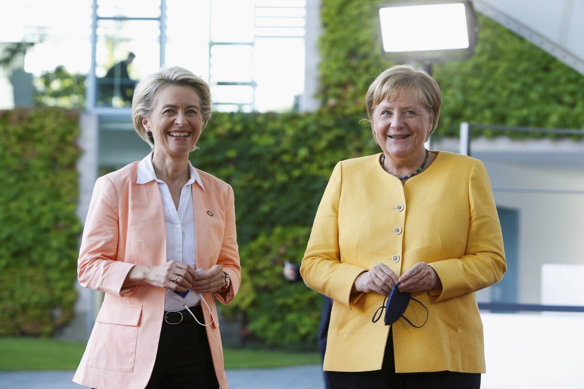 Tyskland er suverent den ledende nasjonen i EU. Urasula er president for kommisjonen og Merkel har vært leder for imperiet. Foto: Michele Tantussi/AP/NTB Tyskland er suverent den ledende nasjonen i EU. Urasula er president for kommisjonen og Merkel har vært leder for imperiet. Foto: Michele Tantussi/AP/NTB