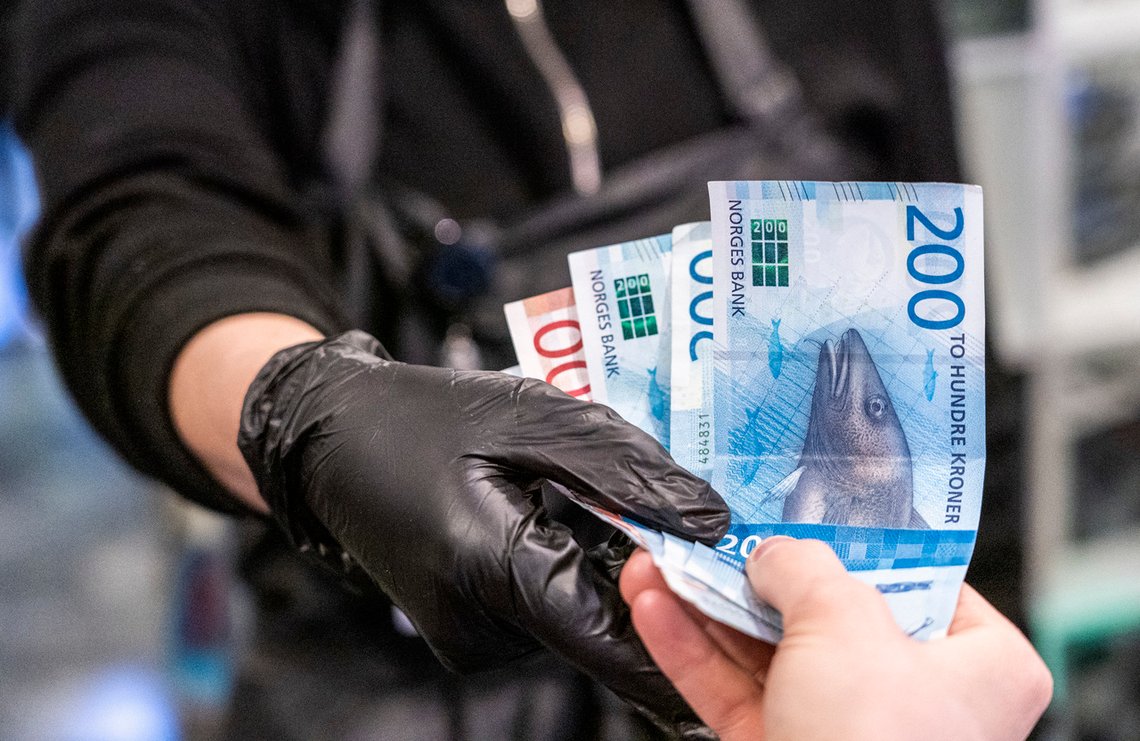 Bankene må kreve inn mer av din lønn. Rentene er på vei opp. Foto: Gorm Kallestad / NTB Bankene må kreve inn mer av din lønn. Rentene er på vei opp. Foto: Gorm Kallestad / NTB