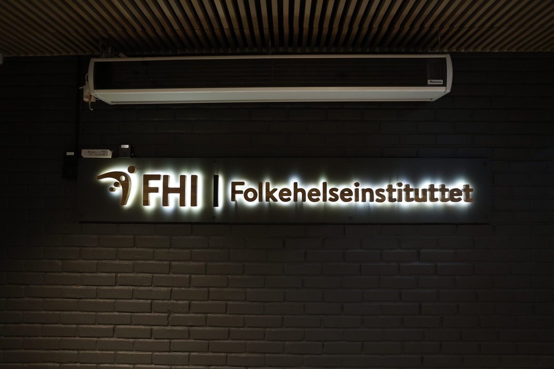 Folkehelseinstituttet innfører nye tiltak mot nye korona-varianter, men innrømmer at de tror tiltakene vil ha begrenset effekt. Foto: Jil Yngland / NTB Folkehelseinstituttet innfører nye tiltak mot nye korona-varianter, men innrømmer at de tror tiltakene vil ha begrenset effekt. Foto: Jil Yngland / NTB