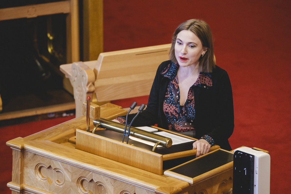 Oslo 20220105.
Sofie Marhaug (Rødt) under Stortingets spørretime i Stortinget i Oslo.
Foto: Stian Lysberg Solum / NTB Oslo 20220105.
Sofie Marhaug (Rødt) under Stortingets spørretime i Stortinget i Oslo.
Foto: Stian Lysberg Solum / NTB