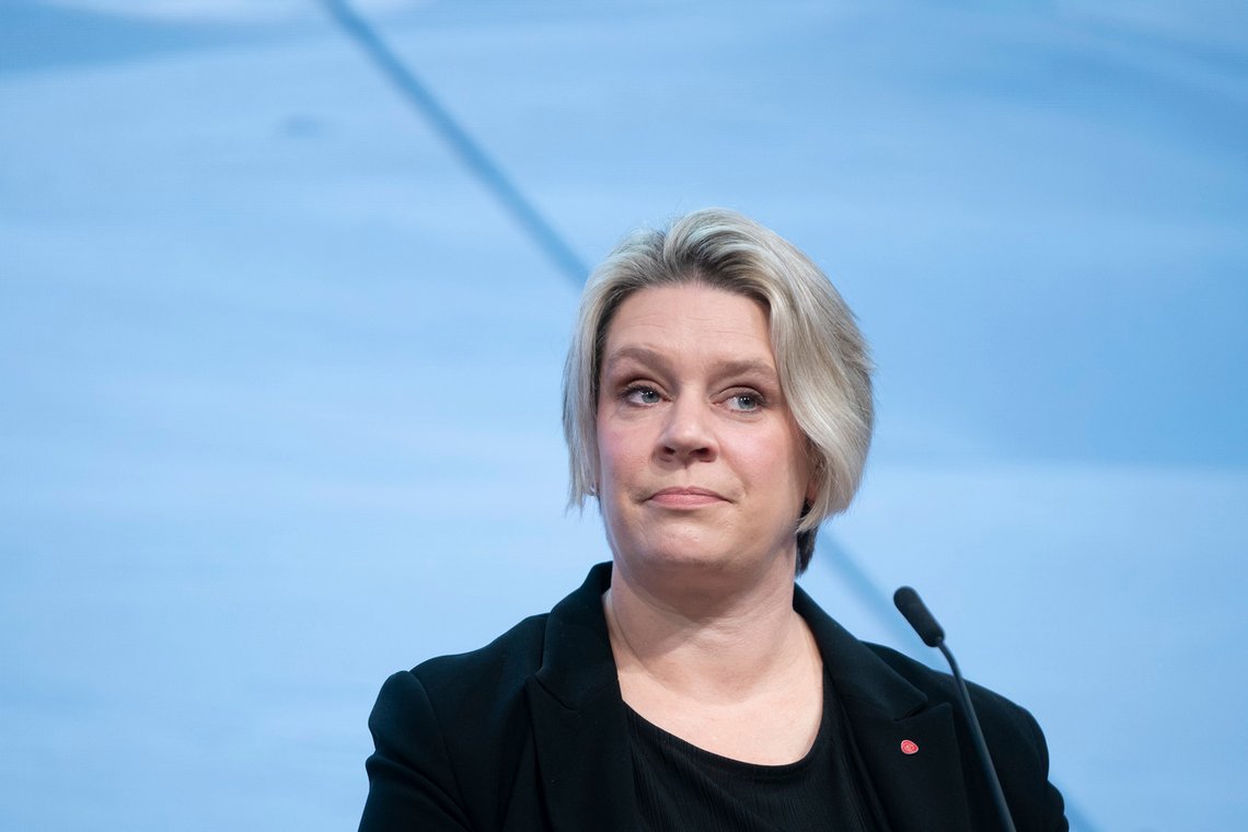 Olje- og energiminister Marte Mjøs Persen (Ap) mener avtalene i forbindelse med strømkablene til Tyskland og England er gode, for situasjonen kunne jo vært motsatt, at det var vi som importerte mer strøm enn vi eksporterte.
Foto: Terje Pedersen / NTB Olje- og energiminister Marte Mjøs Persen (Ap) mener avtalene i forbindelse med strømkablene til Tyskland og England er gode, for situasjonen kunne jo vært motsatt, at det var vi som importerte mer strøm enn vi eksporterte.
Foto: Terje Pedersen / NTB